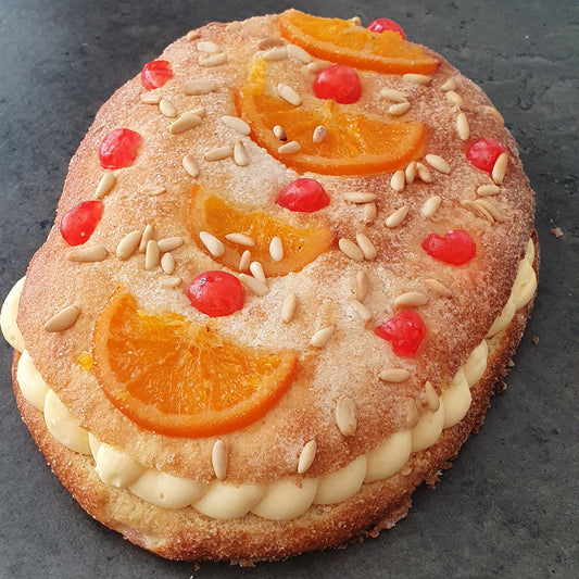 Coca de Brioche